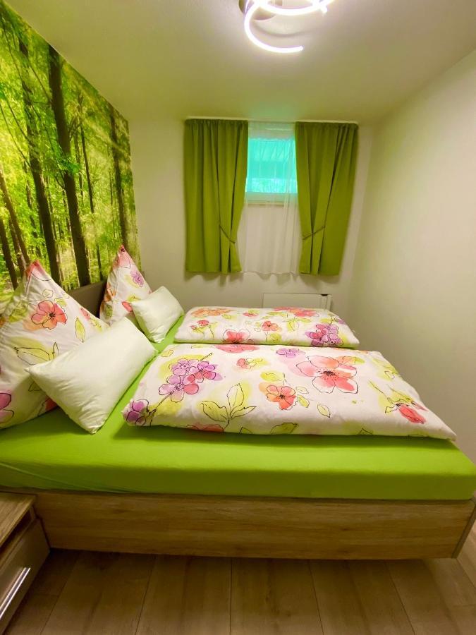 Ferienwohnung Guenter Im Tonbachtal 바이에르스브론 외부 사진